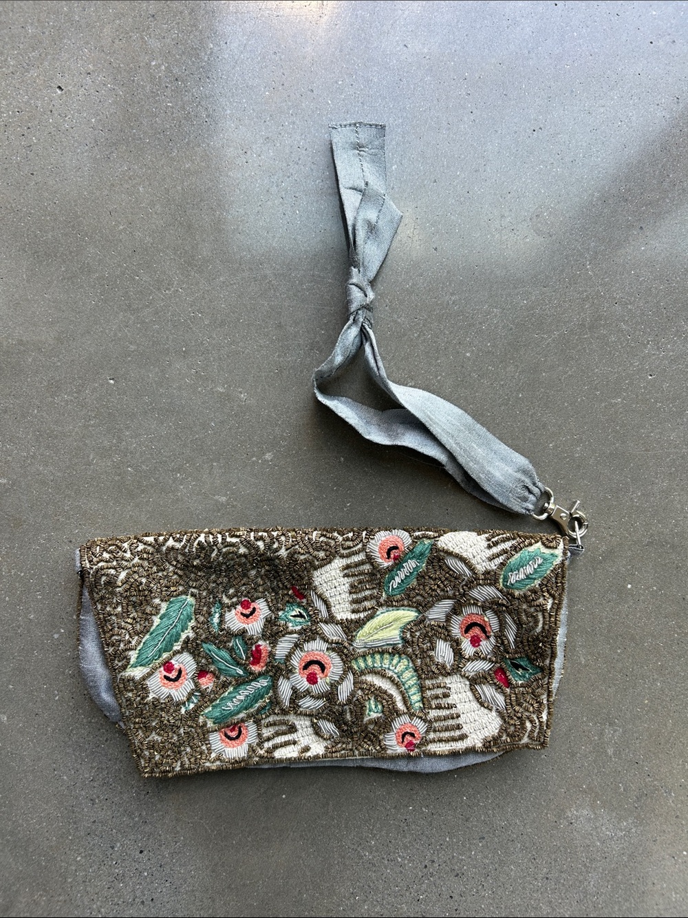 Embroidered Floral Wristlet Clutch in Gray
